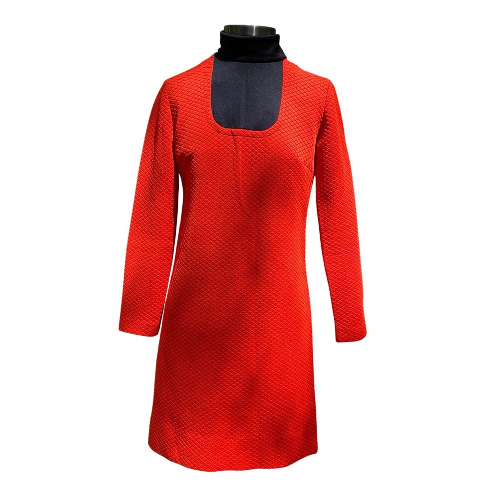 Vintage 60s/70s MOD Shift Dress Size Small/Med A-line Red Longsleeve mockneck